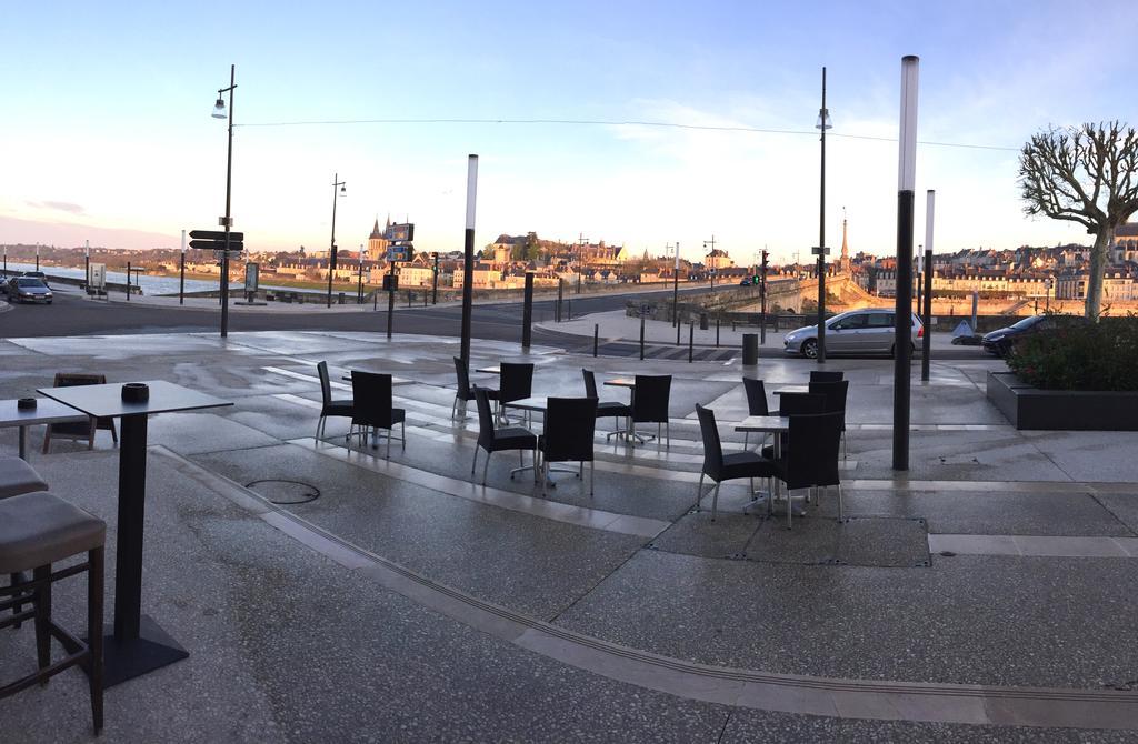 Le Pavillon Hotell Blois Exteriör bild